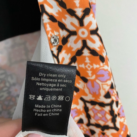 Adelyn Rae Geometric Pattern Romper Size L - Picture 6 of 9